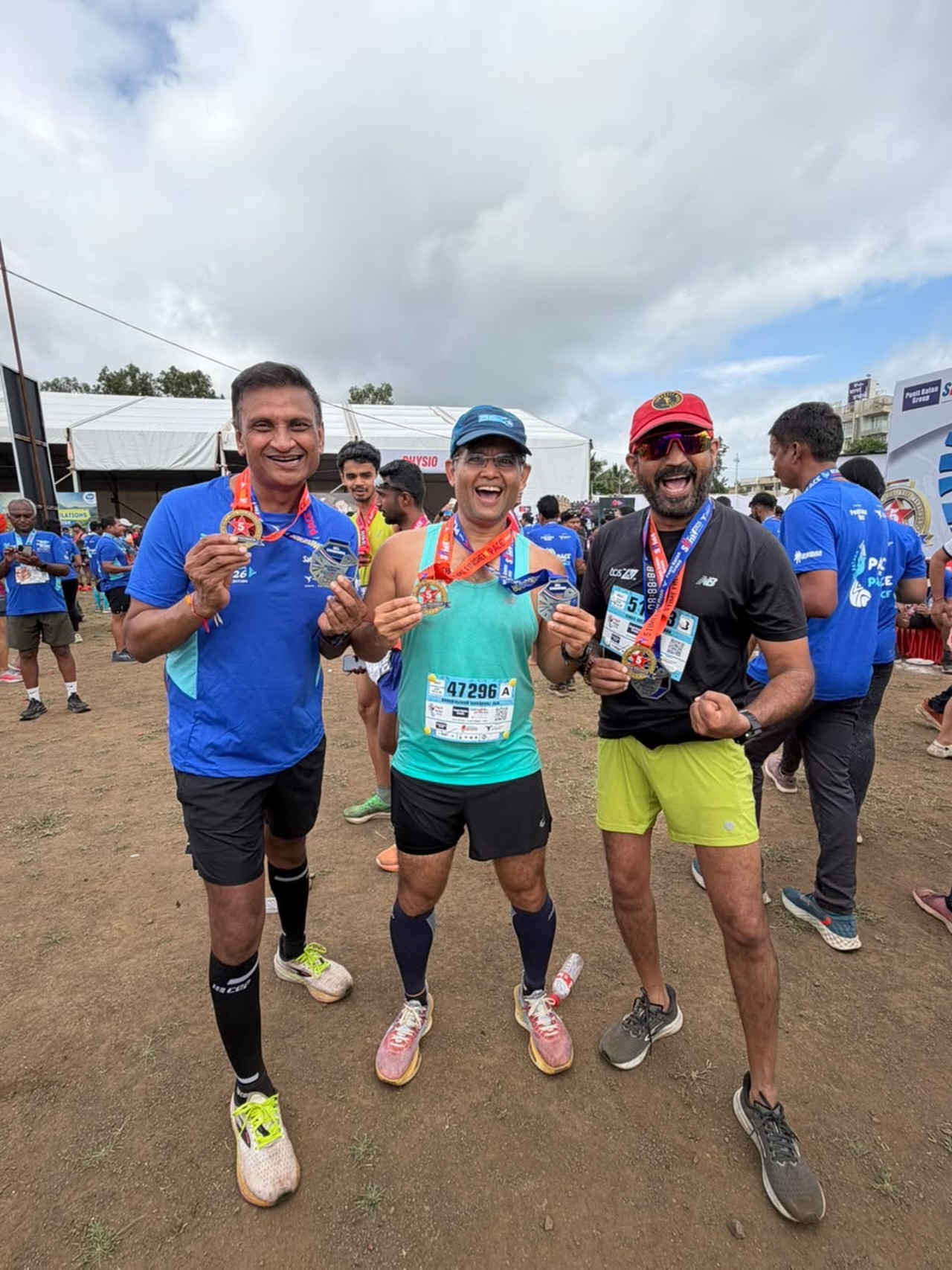 Congratulations @kabra1274 @nitinchhadva @bharat_m_jain for conquering
India’s toughest hills- Five times @runsatara
The struggle changes every year, but the pride of earning that special 5-edition milestone medal never gets old. Satara, you absolute beauty and beast—see you on the next climb!
#SHHM2026 #SataraHillMarathon #EarnedNotGiven #RunnersHigh #Resilience HalfMarathoner