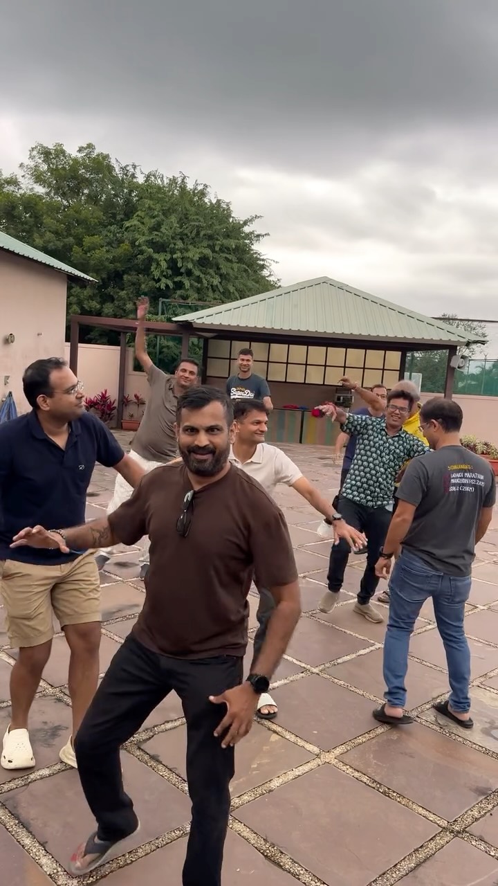 Good times plus crazy friends equals best memories
@runsatara memories
Fun Group Reels
Nobody can dance 😂
#nbcd #group #postrace #reelstrending #ᴛʀᴇɴᴅɪɴɢɴᴏᴡ